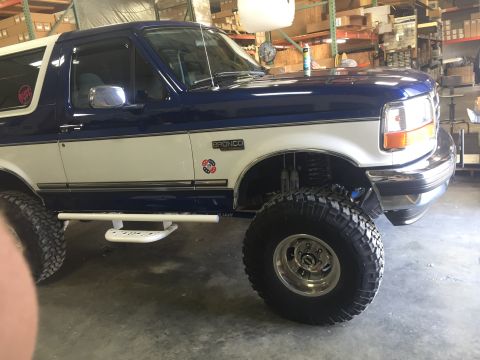 1994 Ford Bronco photo
