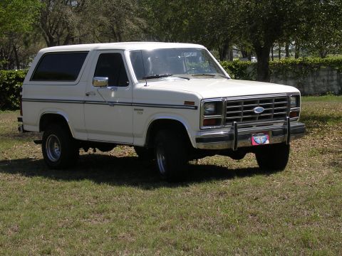 1985 Ford Bronco photo