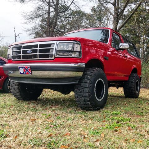 1992 Ford Bronco photo