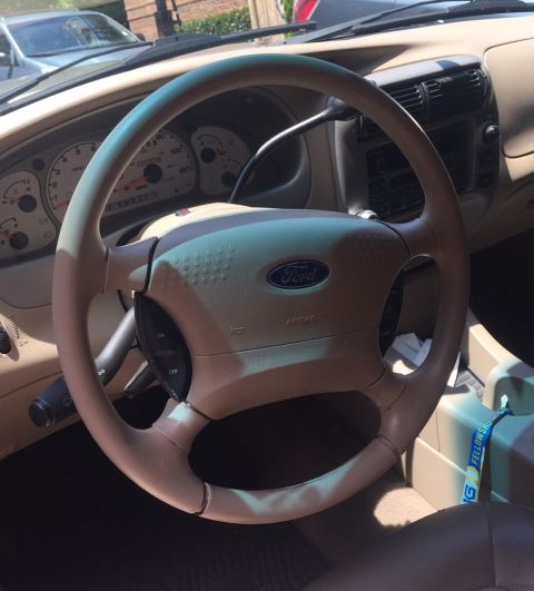 2003 Ford Explorer photo