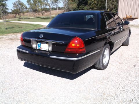 2001 Mercury Grand Marquis photo