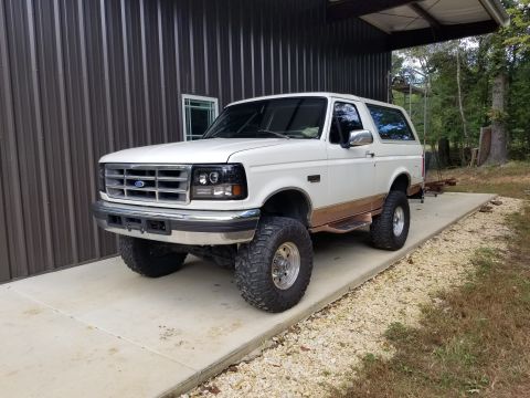 1995 Ford Bronco “The Charm NOT MINE”