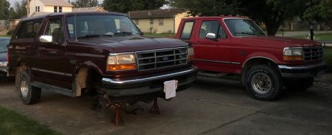 1996 Ford Bronco photo