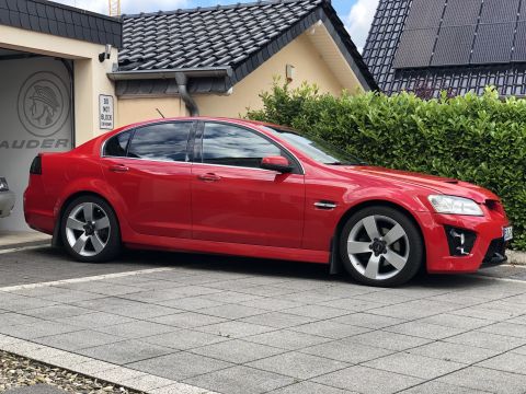 2009 Holden Commodore photo