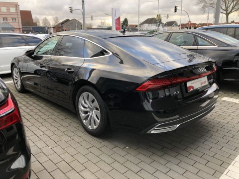 2010 Audi A4 photo