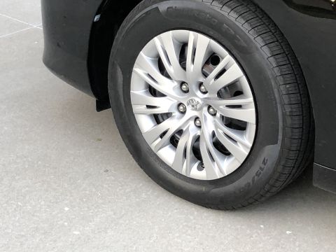 2011 Toyota Camry photo