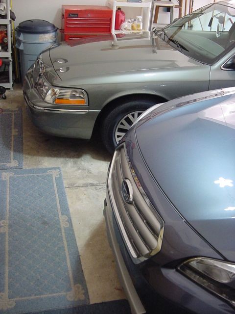 2003 Mercury Grand Marquis photo