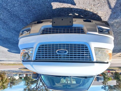 2004 Ford Expedition photo