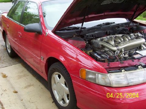 1995 Ford Taurus photo