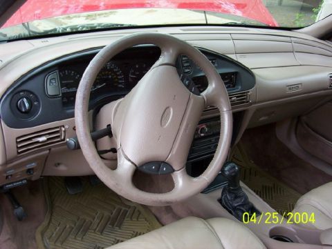 1995 Ford Taurus photo