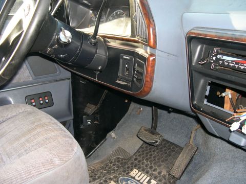 1991 Ford Bronco photo
