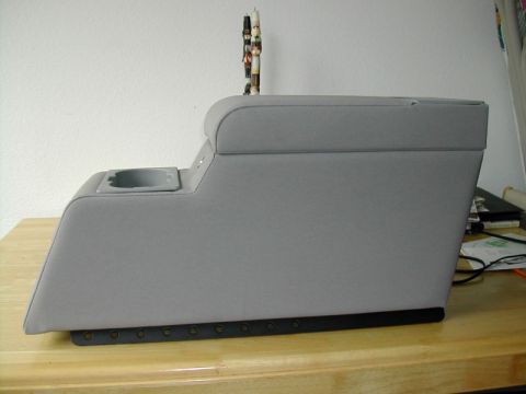 2000 Ford Crown Victoria photo