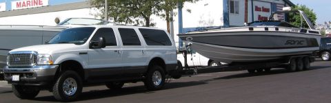 2002 Ford Excursion photo
