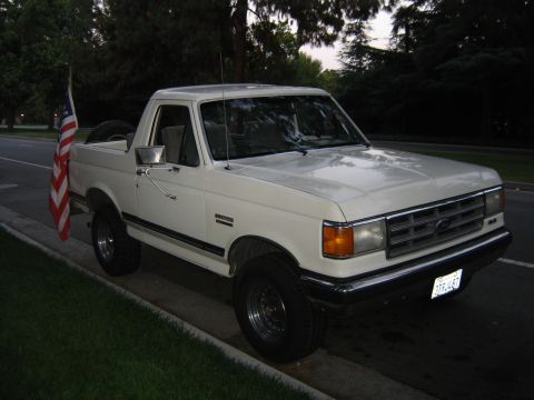 1988 Ford Bronco “Lumpy”
