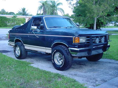 1988 Ford Bronco photo