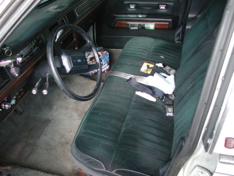 1988 Ford Crown Victoria photo