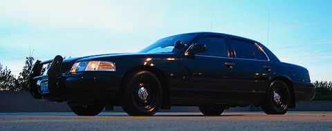 2000 Ford Crown Victoria photo