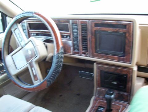 1995 Ford Crown Victoria photo