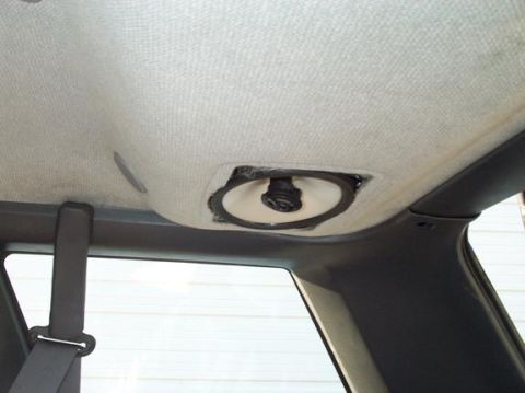 1995 Nissan Pathfinder photo
