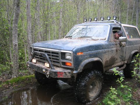 1986 Ford Bronco photo