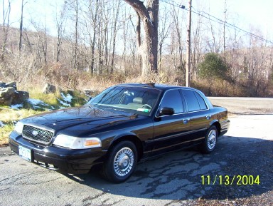 1999 Ford Crown Victoria photo