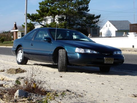 1996 Ford Thunderbird photo