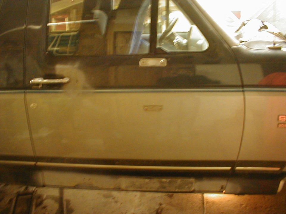 1987 Ford Bronco “Blue bronco”