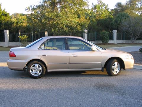 2000 Honda Accord photo