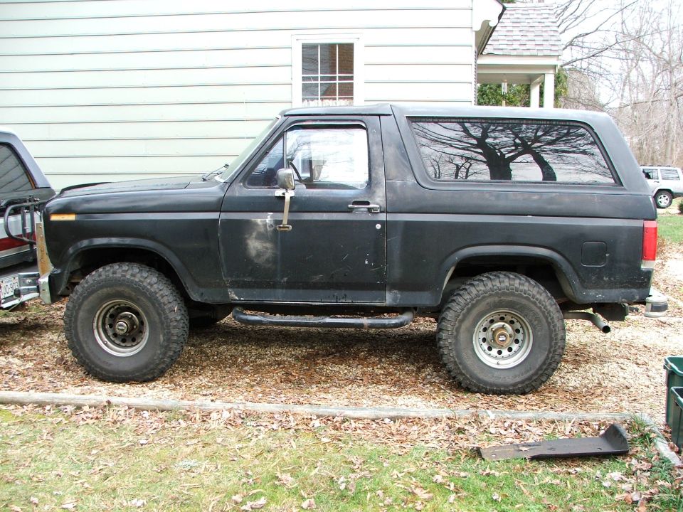 1996 Ford Bronco in 2005