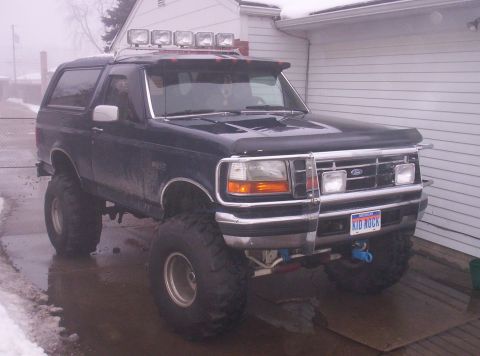 1993 Ford Bronco photo