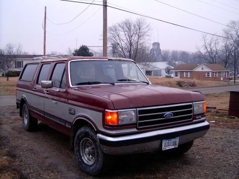 1990 Ford Bronco photo