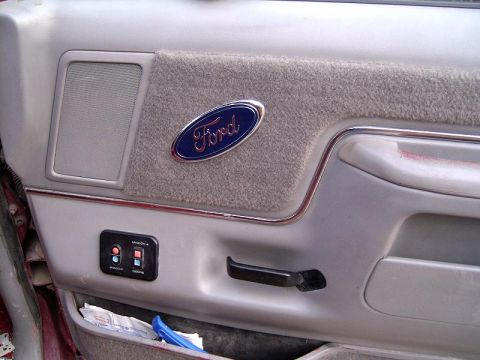 1990 Ford Bronco photo