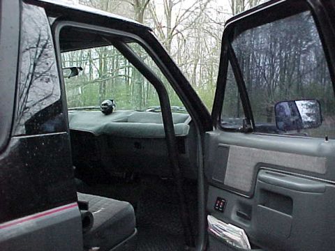 1991 Ford Bronco photo