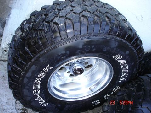 1985 Ford Bronco photo