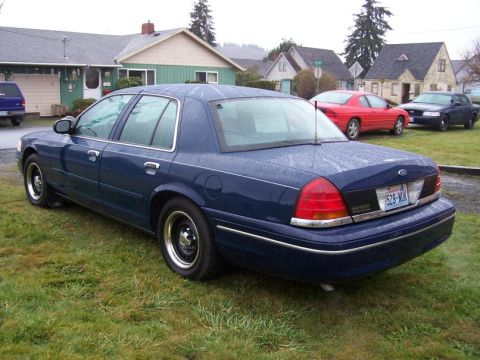 1998 Ford Crown Victoria photo