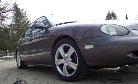 1996 Ford Taurus photo