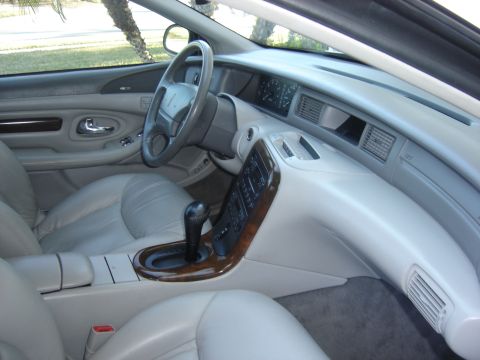 1997 Lincoln Mark VIII photo