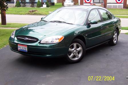 2000 Ford Taurus