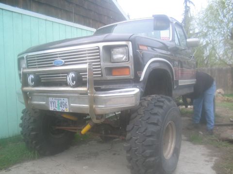 1983 Ford F-250 “Don't believe the Heip”