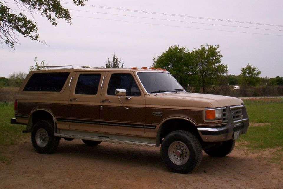 1988 Ford C-350 (Centurion Conversions)