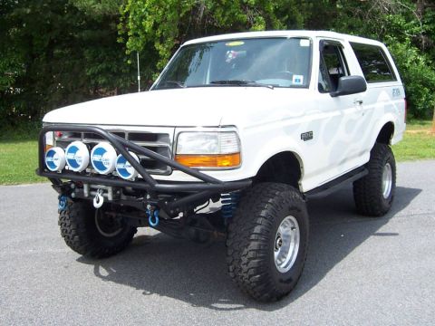 1995 Ford Bronco photo