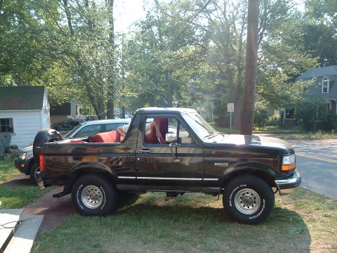1993 Ford Bronco photo