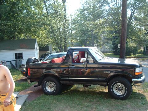1993 Ford Bronco photo