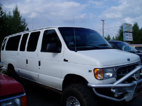 2000 Ford E-350 Econoline “Angel Hauler”