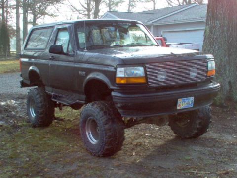 1996 Ford Bronco photo