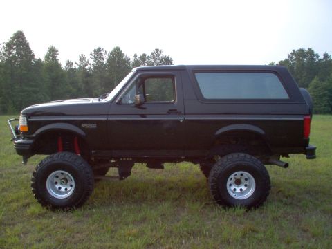 1996 Ford Bronco photo