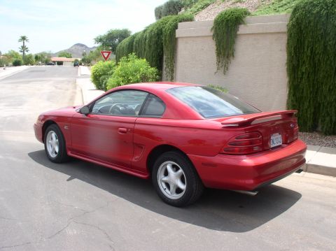 1995 Ford Mustang photo