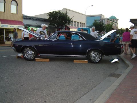 1990 Ford Thunderbird photo