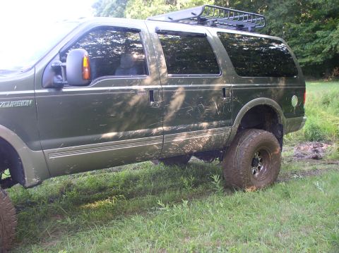 2000 Ford Excursion photo