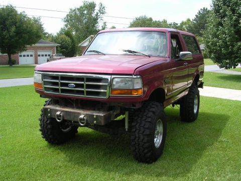 1995 Ford Bronco photo